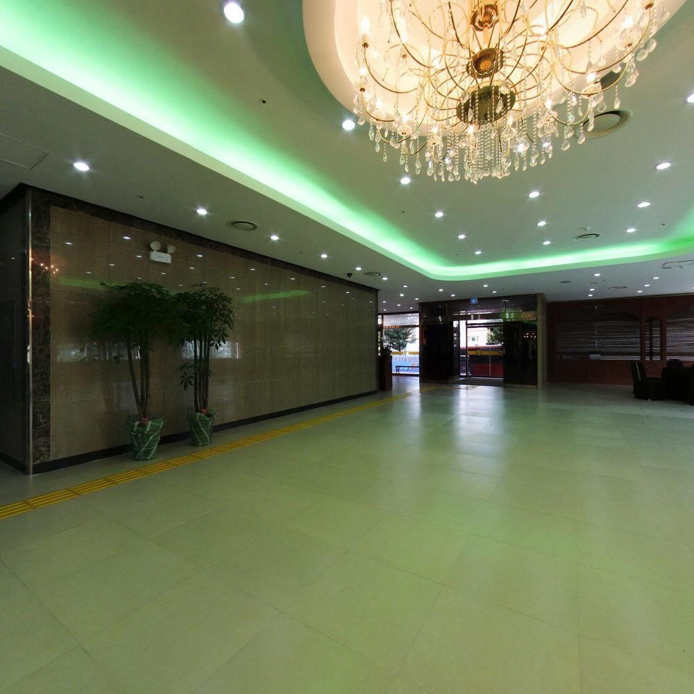 Uijeongbu Tourist Hotel Exteriér fotografie